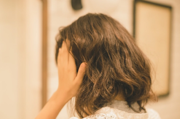 ウィッグ生活によって疲れてしまったときの対処法｜よくある悩みとその解消法