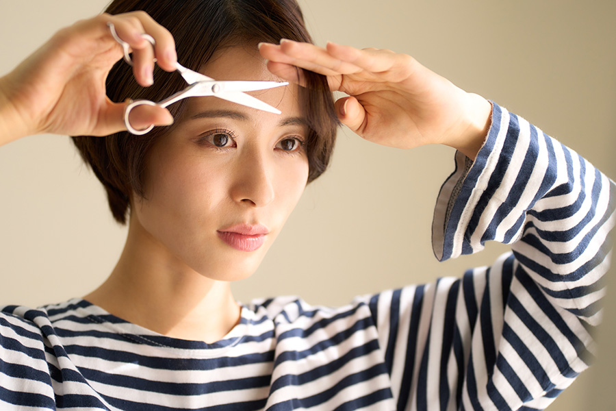 202601 Col Maegami Tobira 900