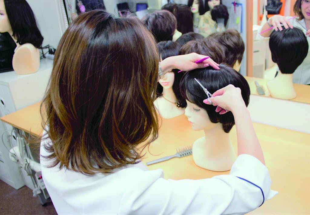 【自分ではどうにもできないとき】ウィッグ専門店に相談しよう