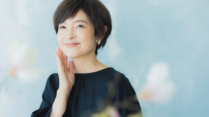 笑顔の女性