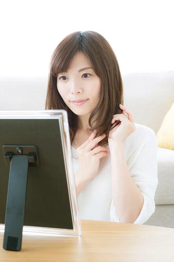 ウィッグにワックスは使える