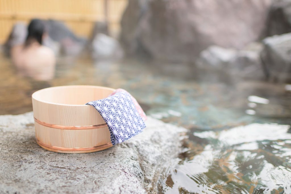 紫外線以外にも気をつけたい!ウィッグでお出かけする際の注意点