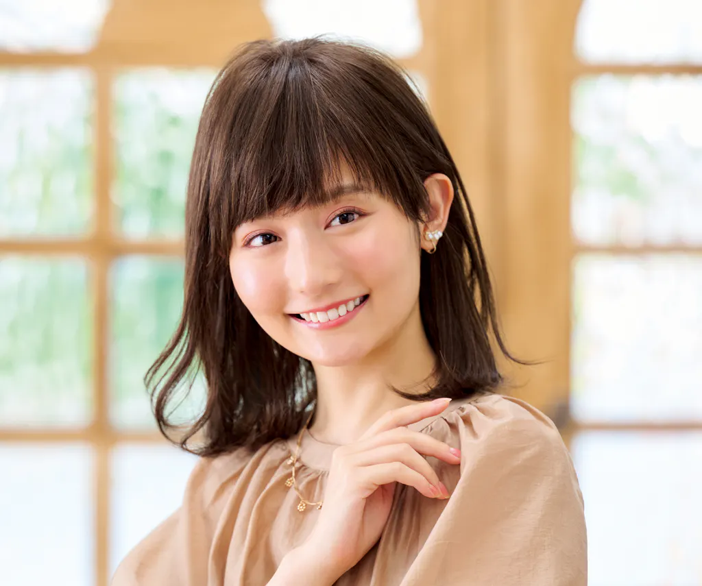 ロング:セミオーダーウィッグ 039:潤いを感じる、ゆるふわミディアム  