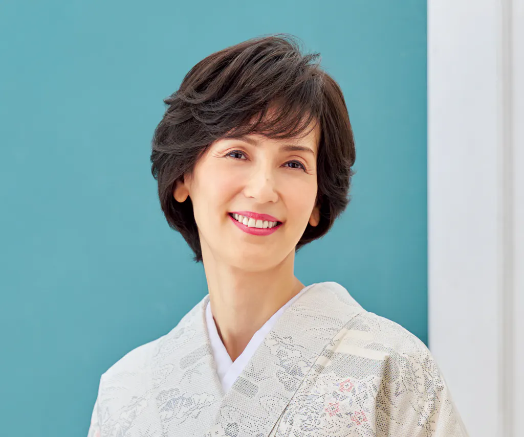 ヘアピース:セミオーダーヘアピース 041:動きのあるカールでナチュラル 