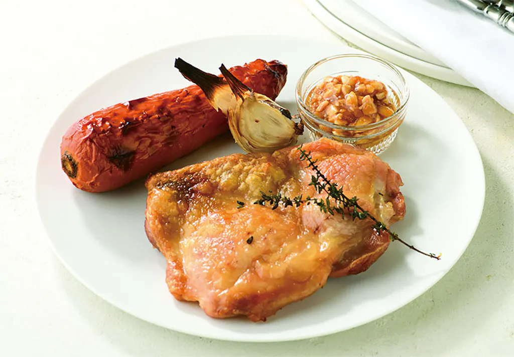 皮をむかない にんじんと鶏肉の丸ごと焼き